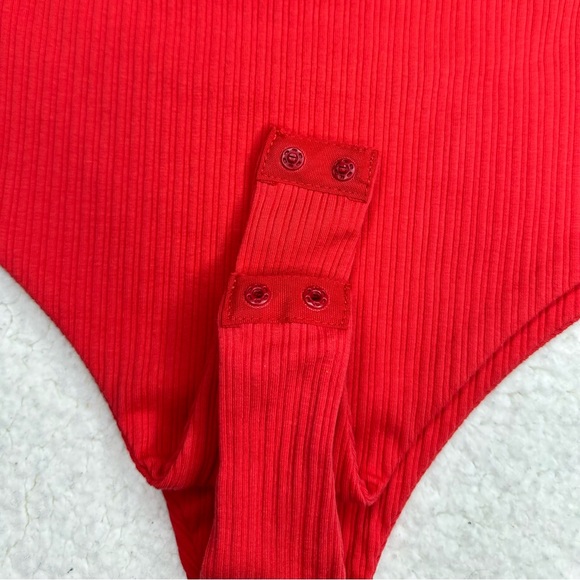 *PRINCESS POLLY* Nicola Red Cutout Bodysuit - Picture 7 of 12